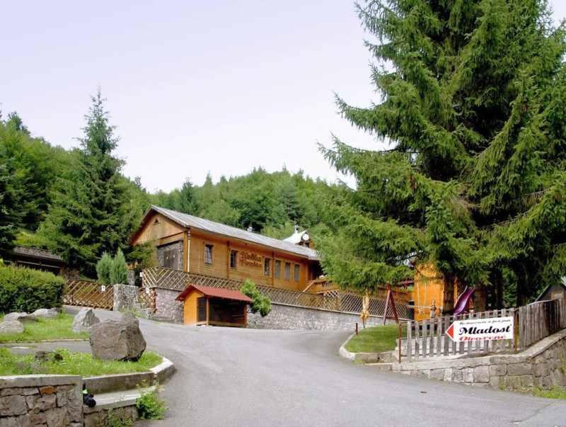 Penzion Mladost Remata Raztocno Exterior foto